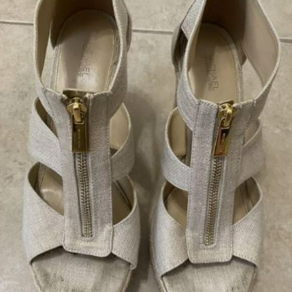 Michael Kors Damita Linen Wedge Sandal Sz 10 Pale Gold - Picture 2 of 6